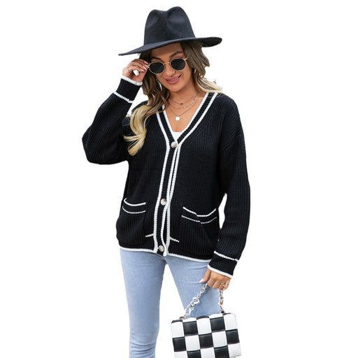 Women's Fashionable Simple Color Matching Pocket Coat V-neck Sweater