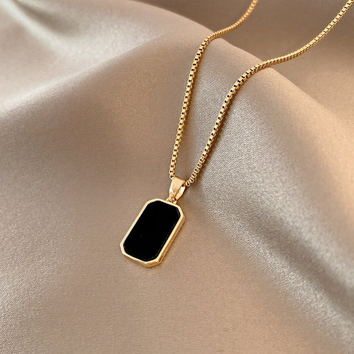Rectangular Pendant Necklace Design 18K Gold Non-fading Fashion Small Black For Men Titanium Steel Necklace For Women