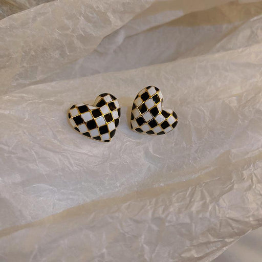 925 Silver Needle Oil Drop Checkerboard Love Stud Earrings