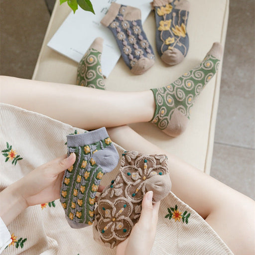 Cotton Embossed Japanese And Korean Court Style Socks