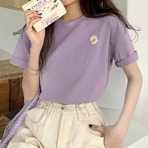 Daisy Embroidered Short-sleeved T-shirt