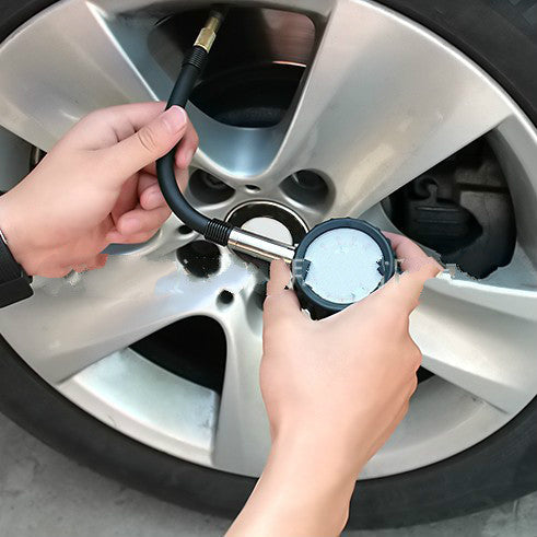 Digital tire pressure gauge for automobile