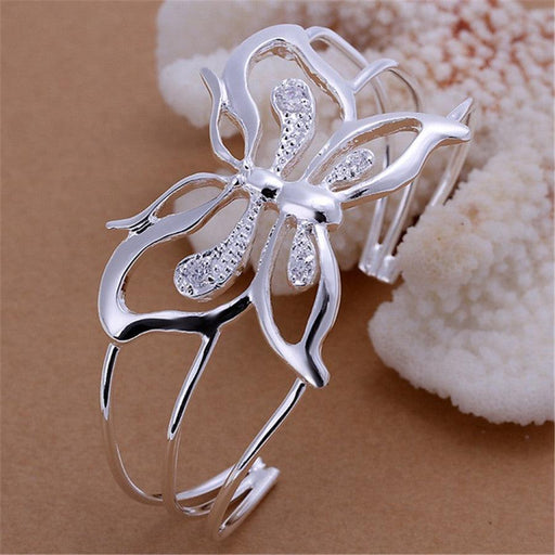 Fashionable Exquisite Zirconium Crystal Butterfly Bracelet