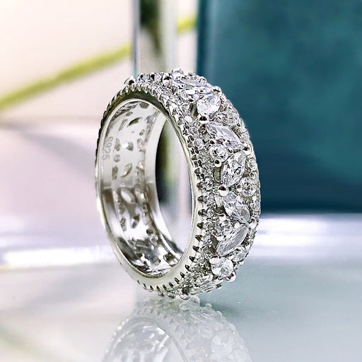 Horse Eyed Women's Full Diamond Wide Ring Simple Style