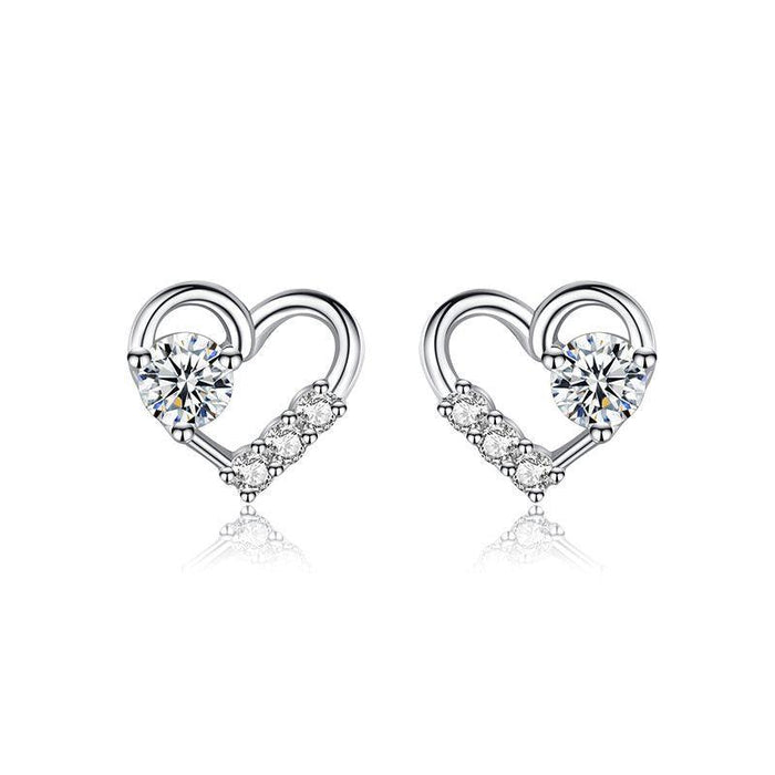 S925 Sterling Silver Love Heart Stud Earrings