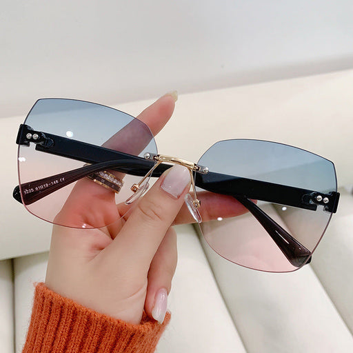 Women's Fashion Casual Hundred With Frameless Sunglasses