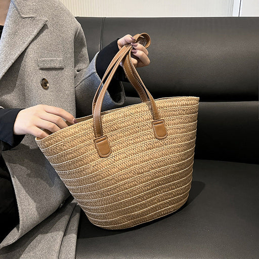 Women's Fashionable Personalized New Handbag